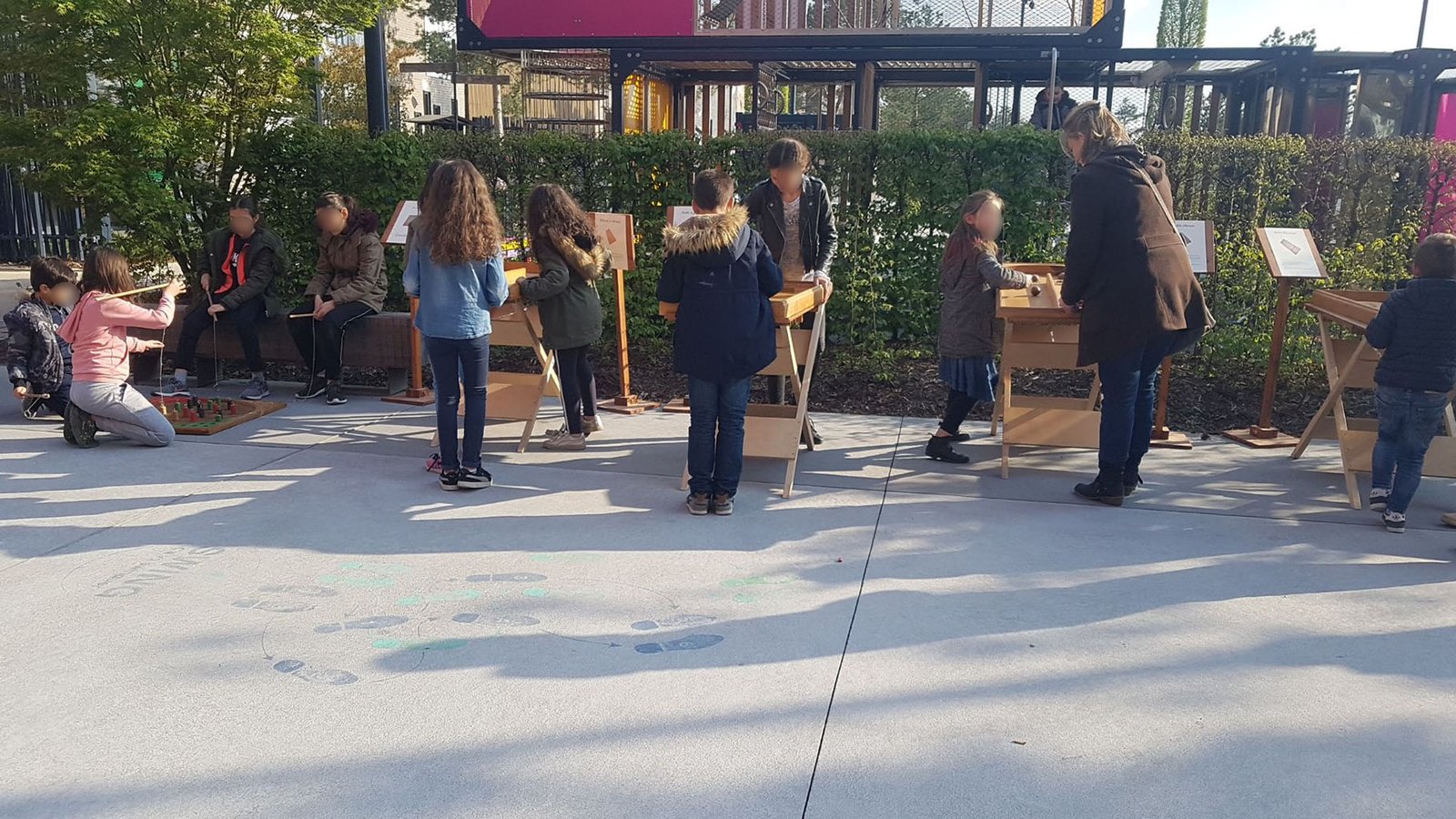 Espace jeux en bois ( intérieur ou extérieur)